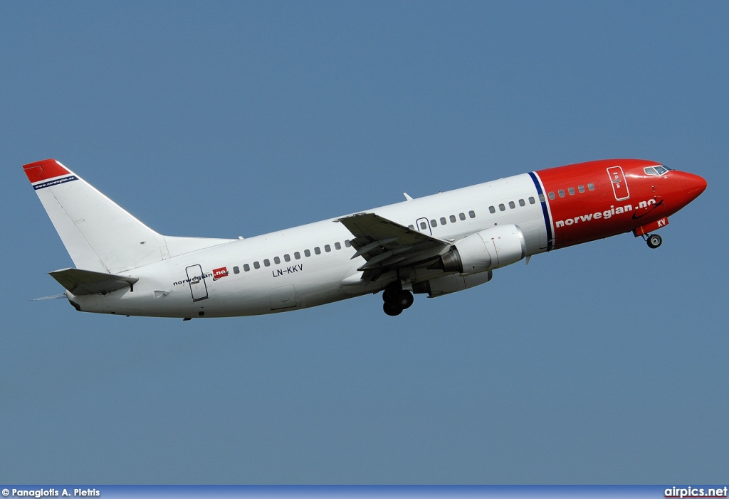 LN-KKV, Boeing 737-300, Norwegian Air Shuttle