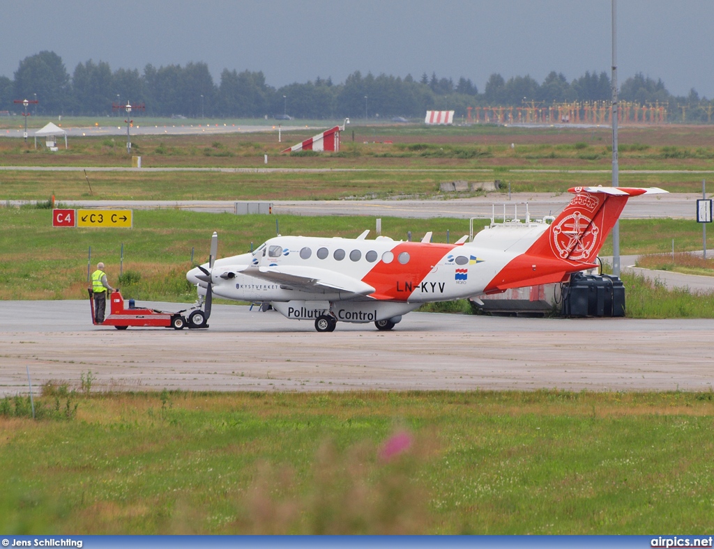 LN-KYV, Beechcraft 350 Super King Air B300, Norwegian Coastal Administration