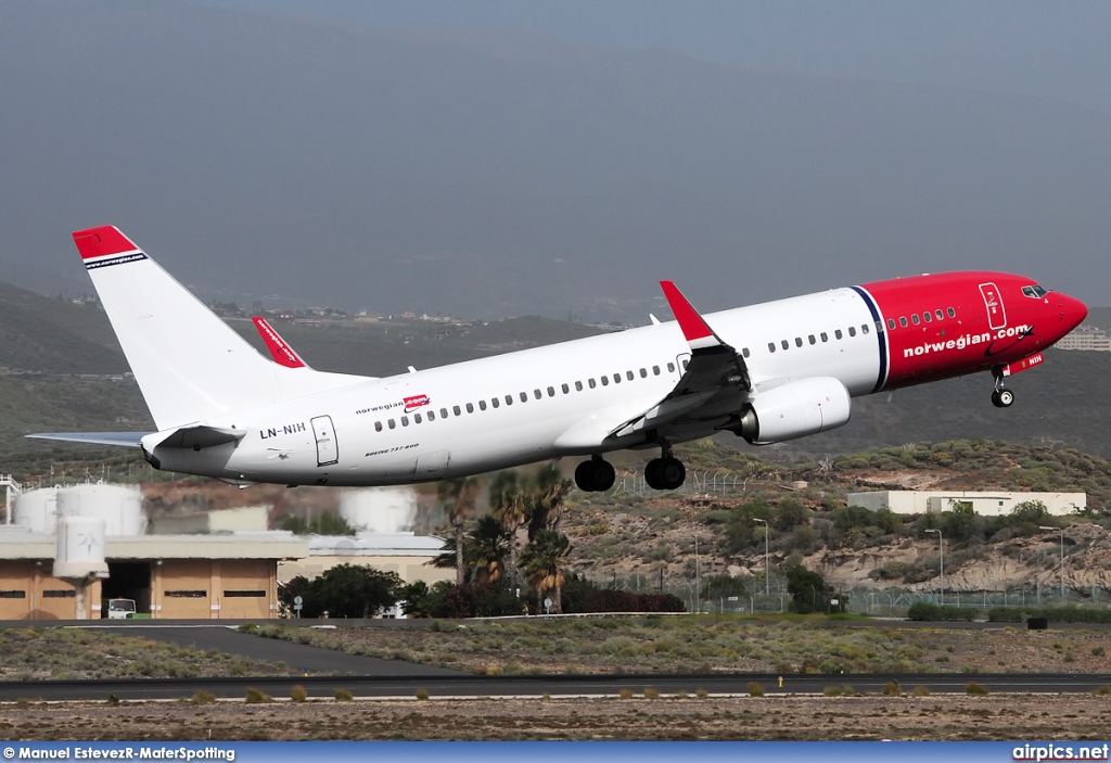 LN-NIH, Boeing 737-800, Norwegian Air Shuttle