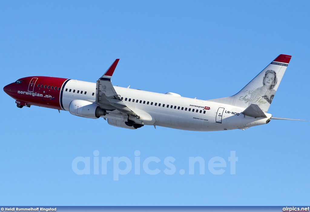 LN-NOD, Boeing 737-800, Norwegian Air Shuttle