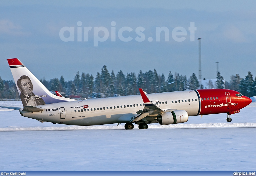 LN-NOE, Boeing 737-800, Norwegian Air Shuttle