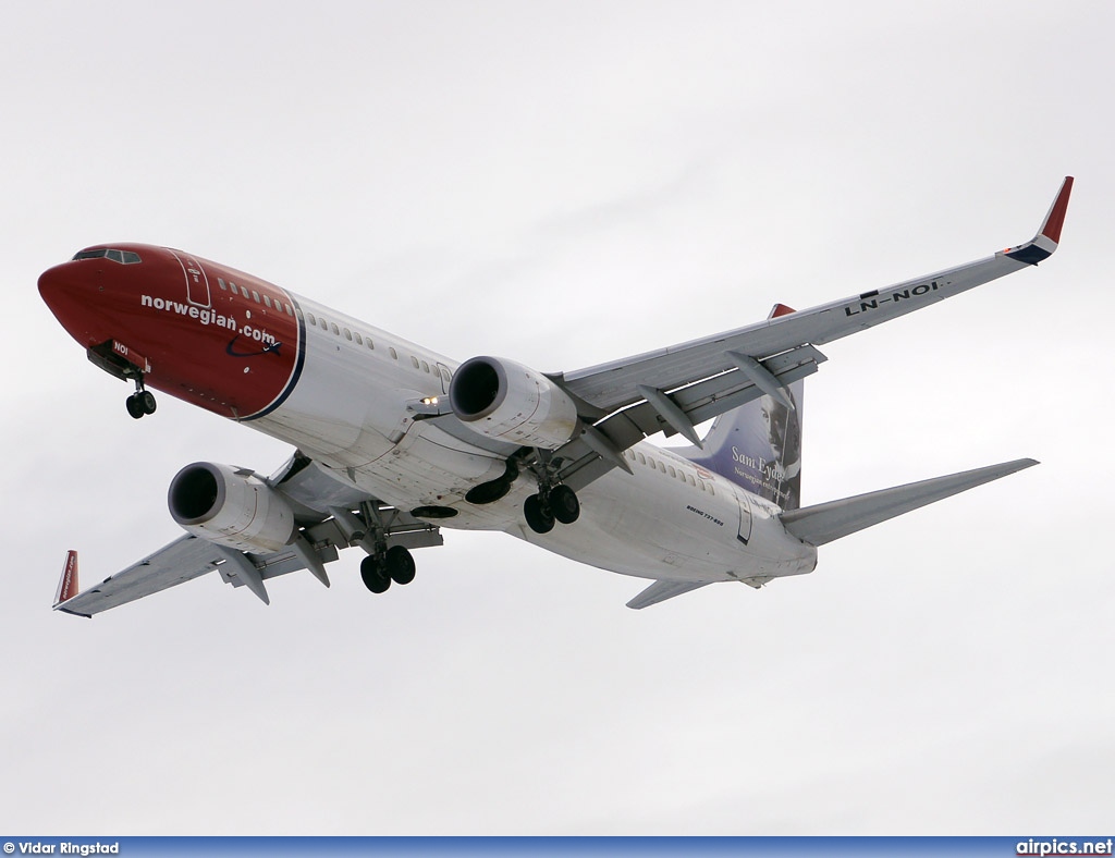 LN-NOI, Boeing 737-800, Norwegian Air Shuttle