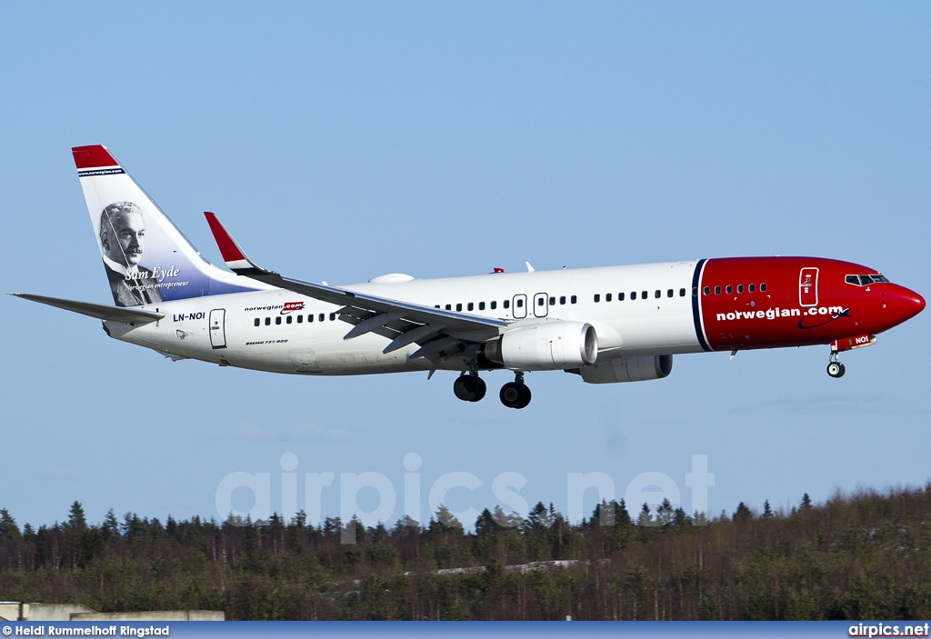 LN-NOI, Boeing 737-800, Norwegian Air Shuttle