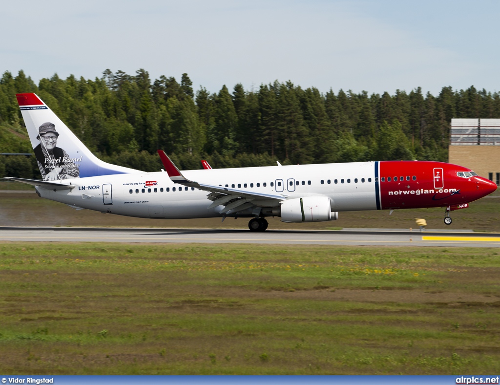 LN-NOR, Boeing 737-800, Norwegian Air Shuttle