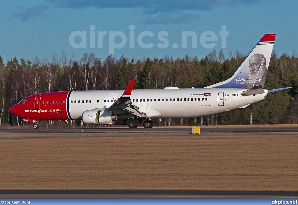 LN-NOX, Boeing 737-800, Norwegian Air Shuttle