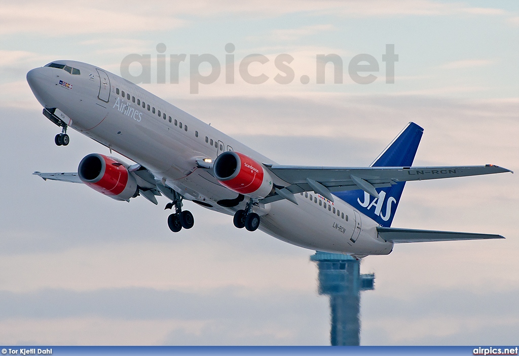 LN-RCN, Boeing 737-800, Scandinavian Airlines System (SAS)