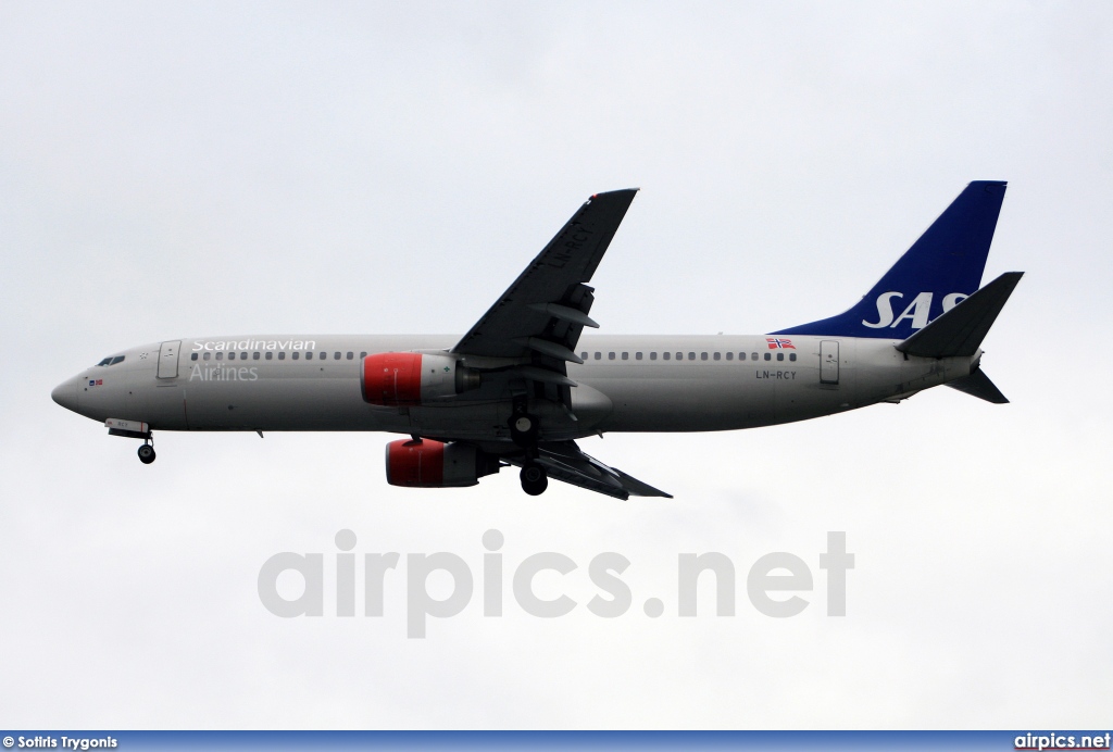 LN-RCY, Boeing 737-800, Scandinavian Airlines System (SAS)