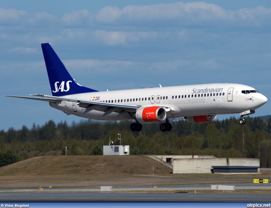 LN-RCY, Boeing 737-800, Scandinavian Airlines System (SAS)