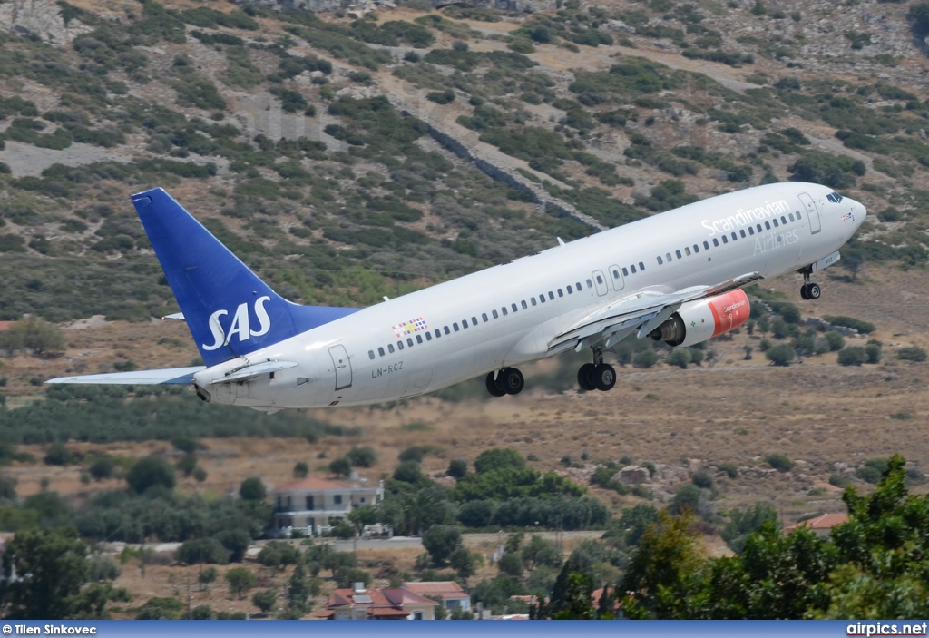 LN-RCZ, Boeing 737-800, Scandinavian Airlines System (SAS)