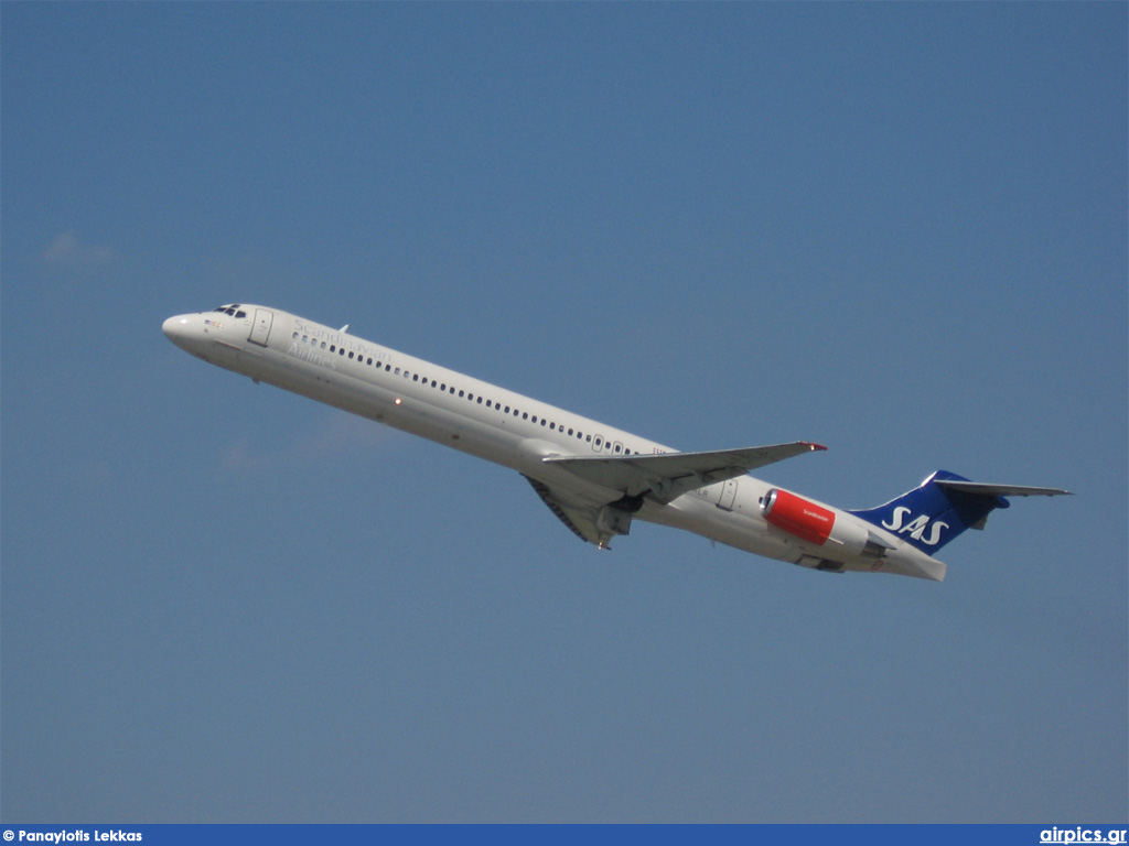 LN-RLR, McDonnell Douglas MD-82, Scandinavian Airlines System (SAS)