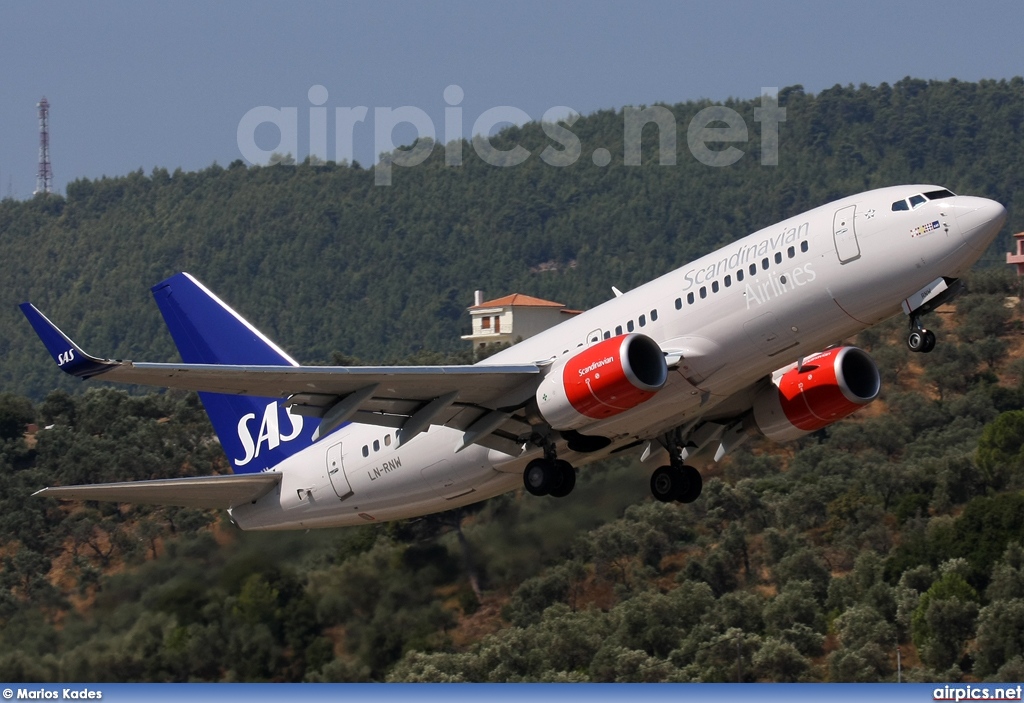 LN-RNW, Boeing 737-700, Scandinavian Airlines System (SAS)