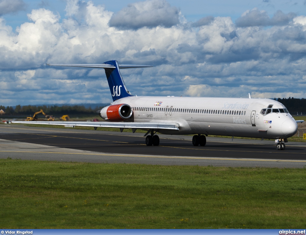 LN-ROT, McDonnell Douglas MD-82, Scandinavian Airlines System (SAS)