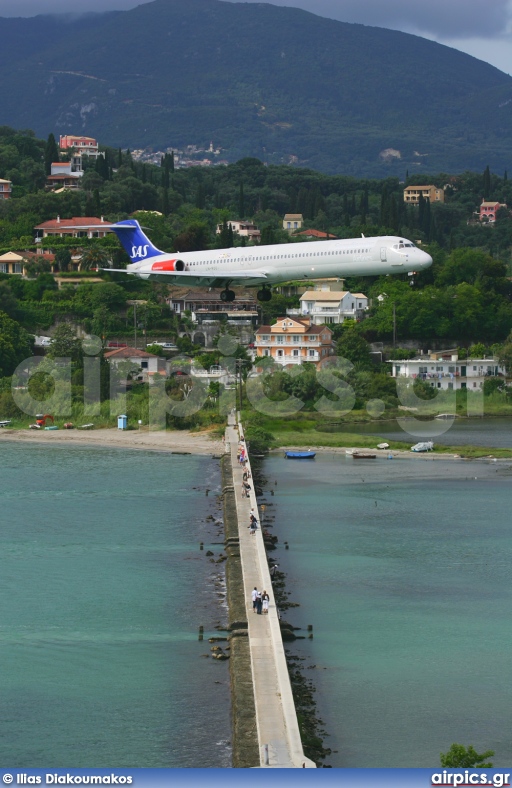 LN-ROU, McDonnell Douglas MD-82, Scandinavian Airlines System (SAS)