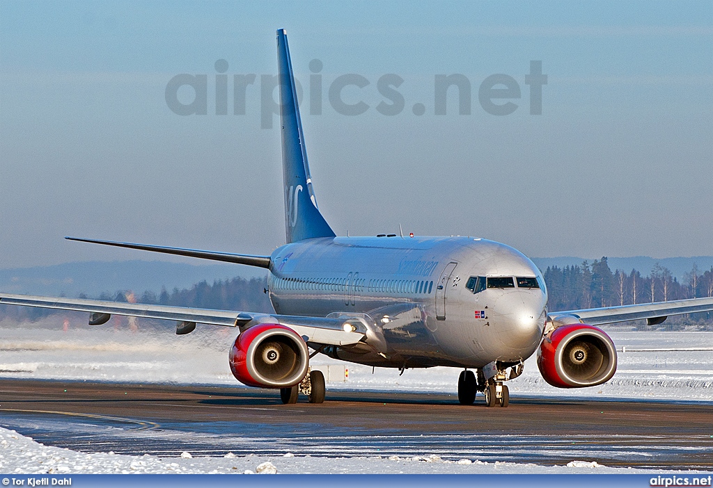 LN-RPM, Boeing 737-800, Scandinavian Airlines System (SAS)