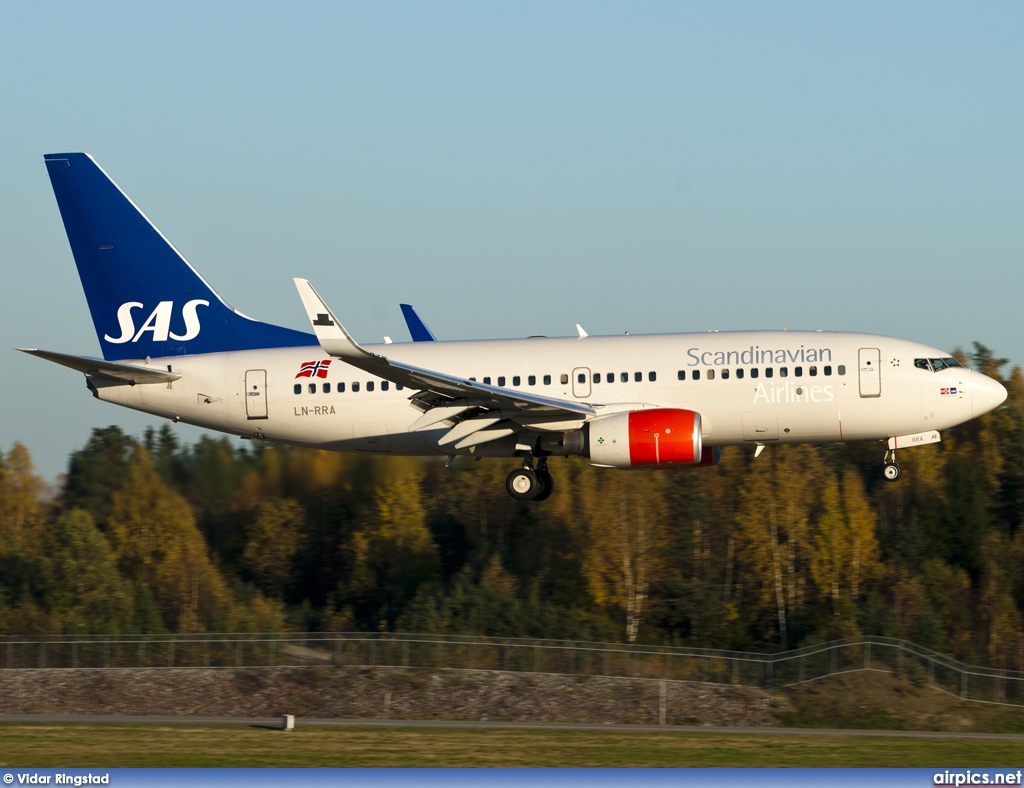 LN-RRA, Boeing 737-700, Scandinavian Airlines System (SAS)