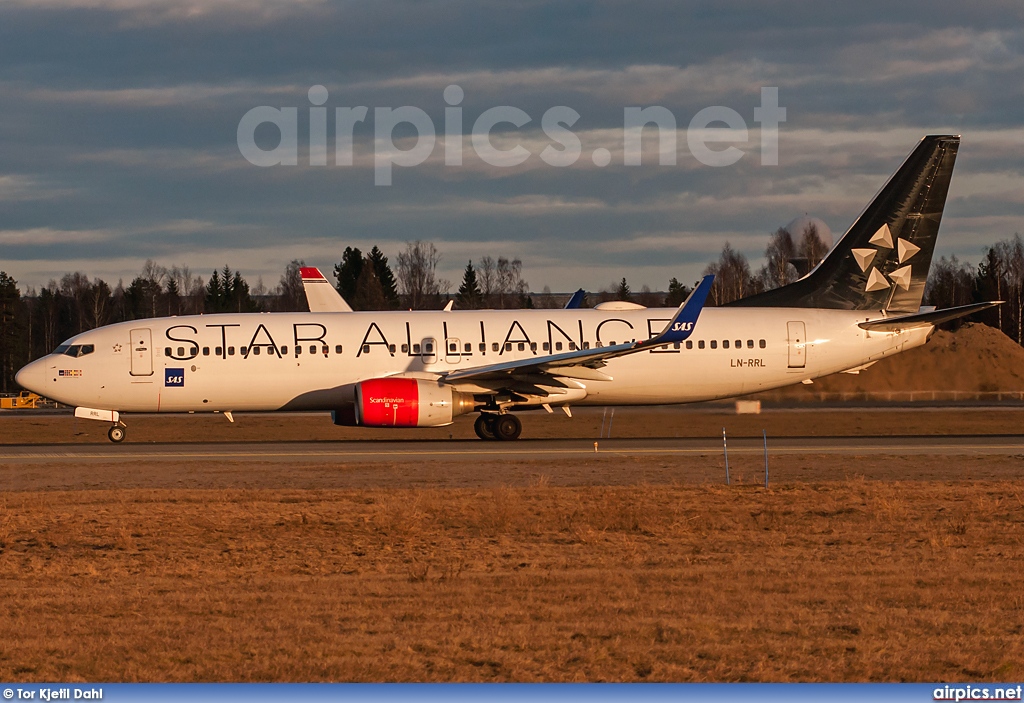 LN-RRL, Boeing 737-800, SAS Norge