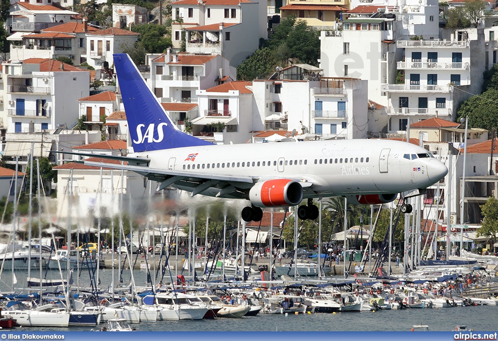 LN-TUF, Boeing 737-700, SAS Norge