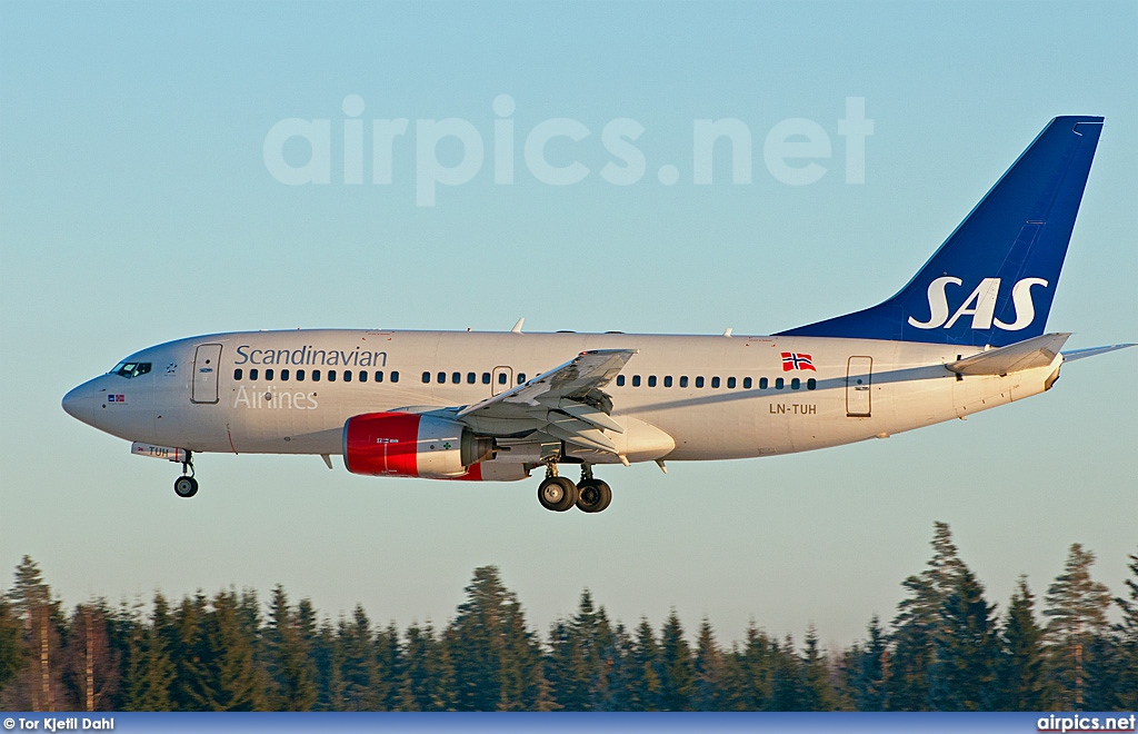 LN-TUH, Boeing 737-700, Scandinavian Airlines System (SAS)