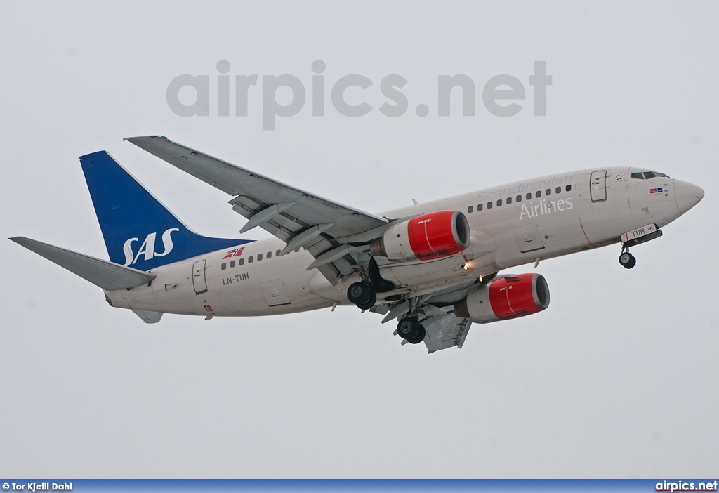 LN-TUH, Boeing 737-700, Scandinavian Airlines System (SAS)