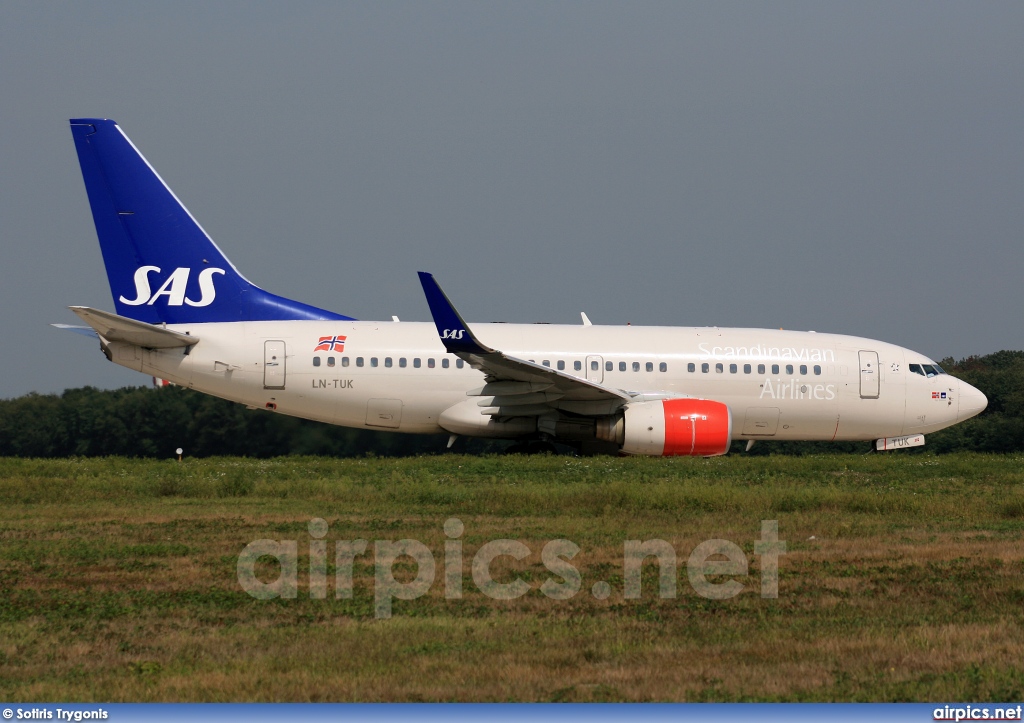 LN-TUK, Boeing 737-700, SAS Norge