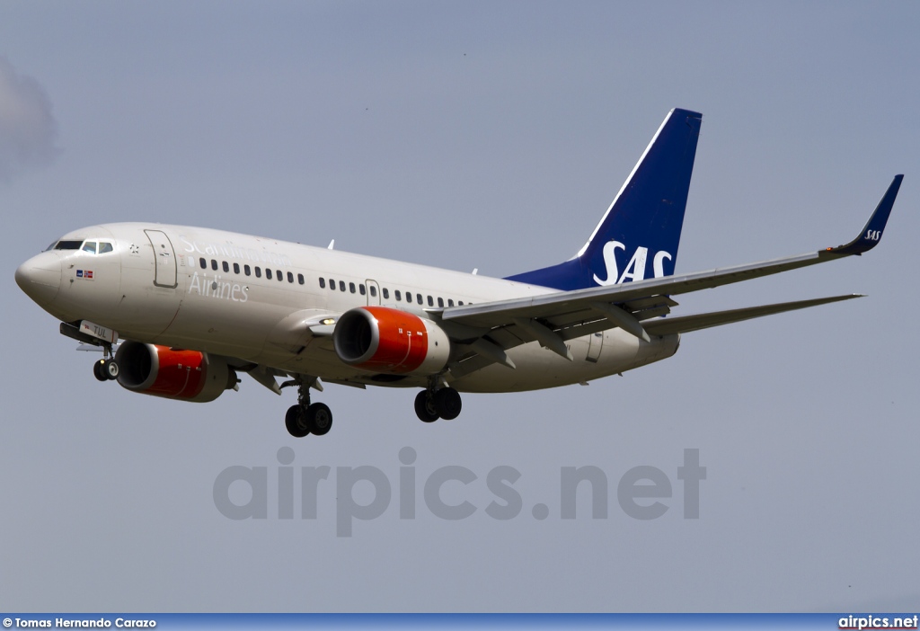 LN-TUL, Boeing 737-700, Scandinavian Airlines System (SAS)