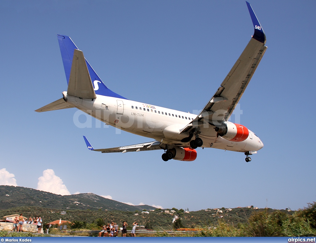 LN-TUM, Boeing 737-700, Scandinavian Airlines System (SAS)