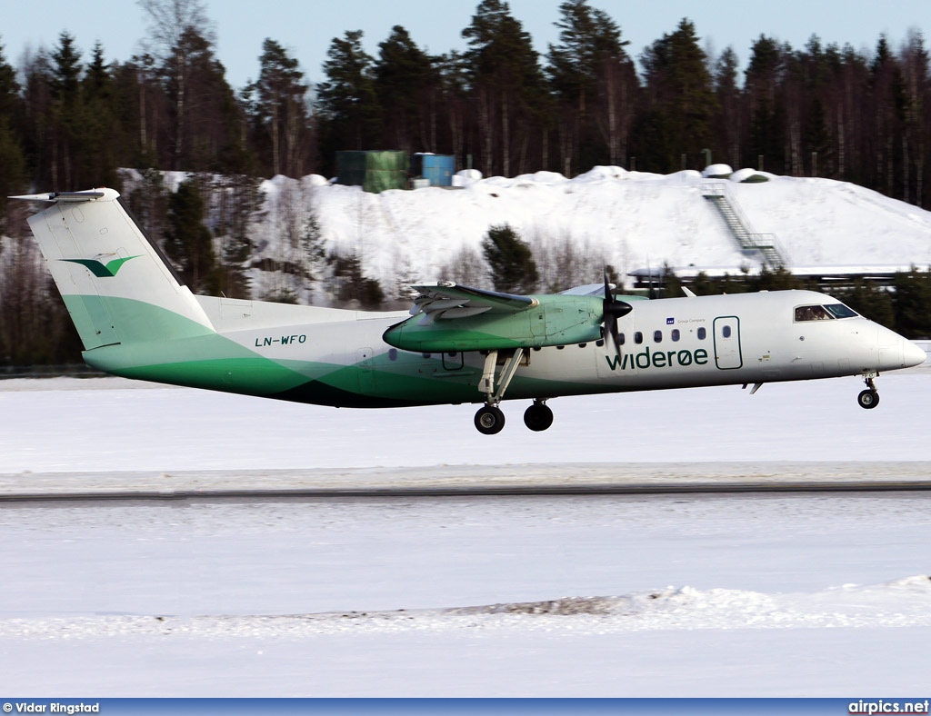 LN-WFO, De Havilland Canada DHC-8-300 Q Dash 8, Wideroe