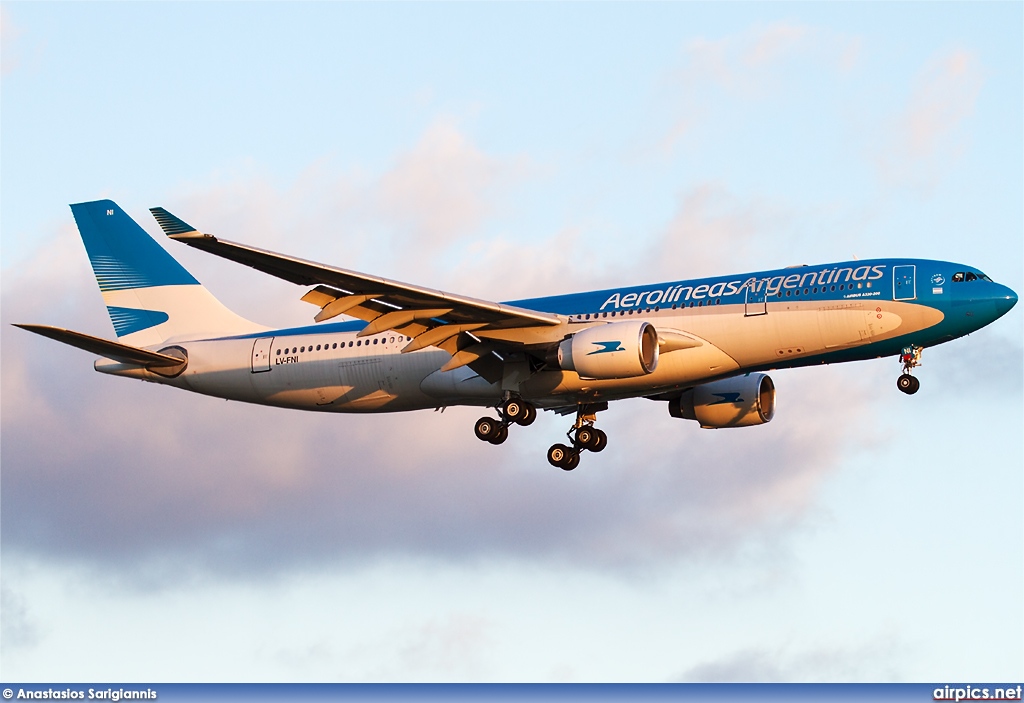 LV-FNI, Airbus A330-200, Aerolineas Argentinas