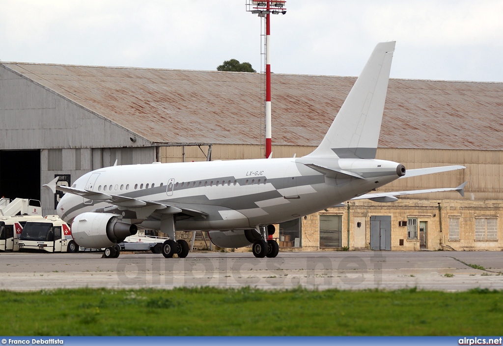 LX-GJC, Airbus A318-100CJ  Elite, Global Jet Luxembourg