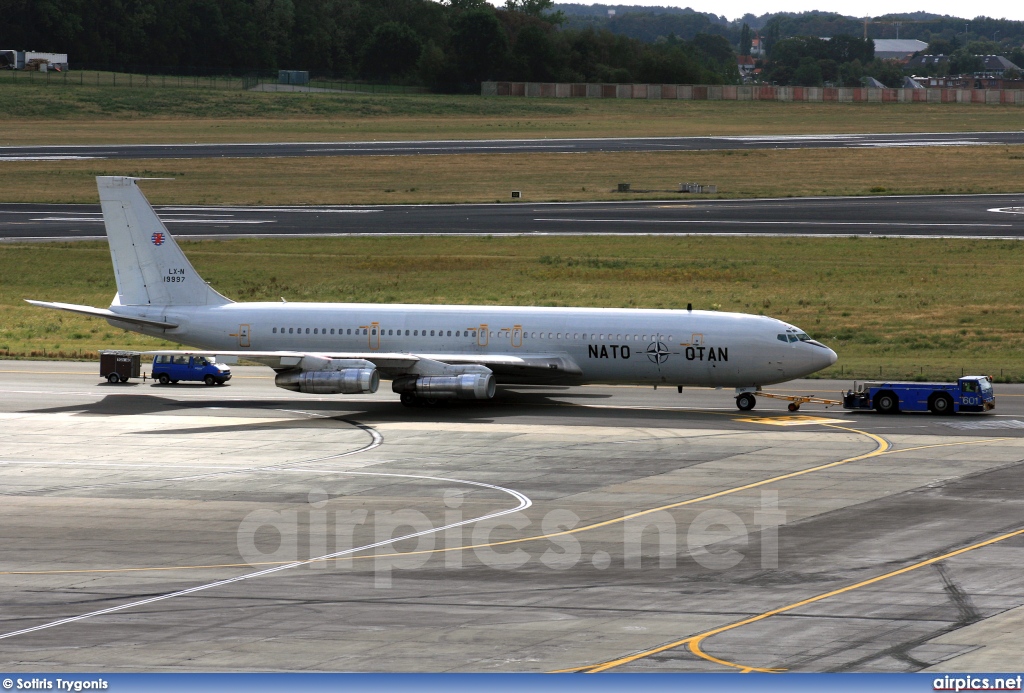 LX-N19997, Boeing 707-300C, NATO - Luxembourg