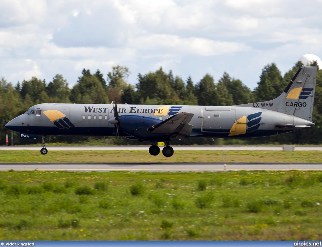 LX-WAW, British Aerospace ATPF, West Air Europe