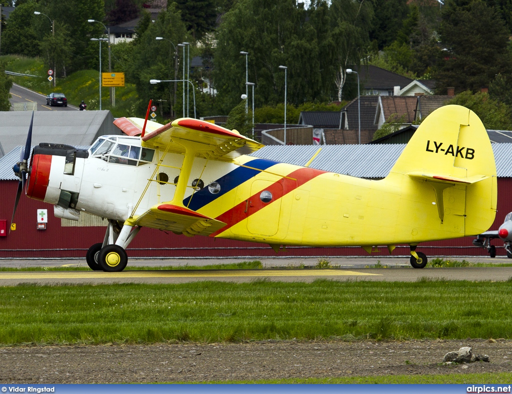 LY-AKB, Antonov An-2R, Untitled