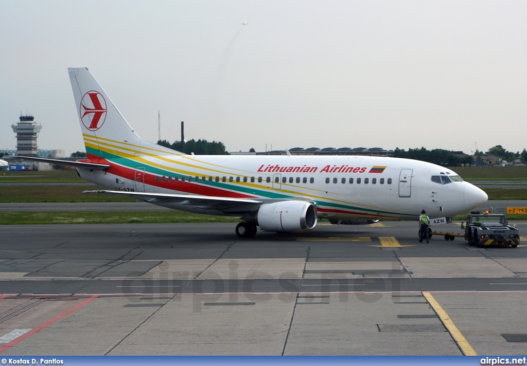 LY-AZW, Boeing 737-500, Lithuanian Airlines