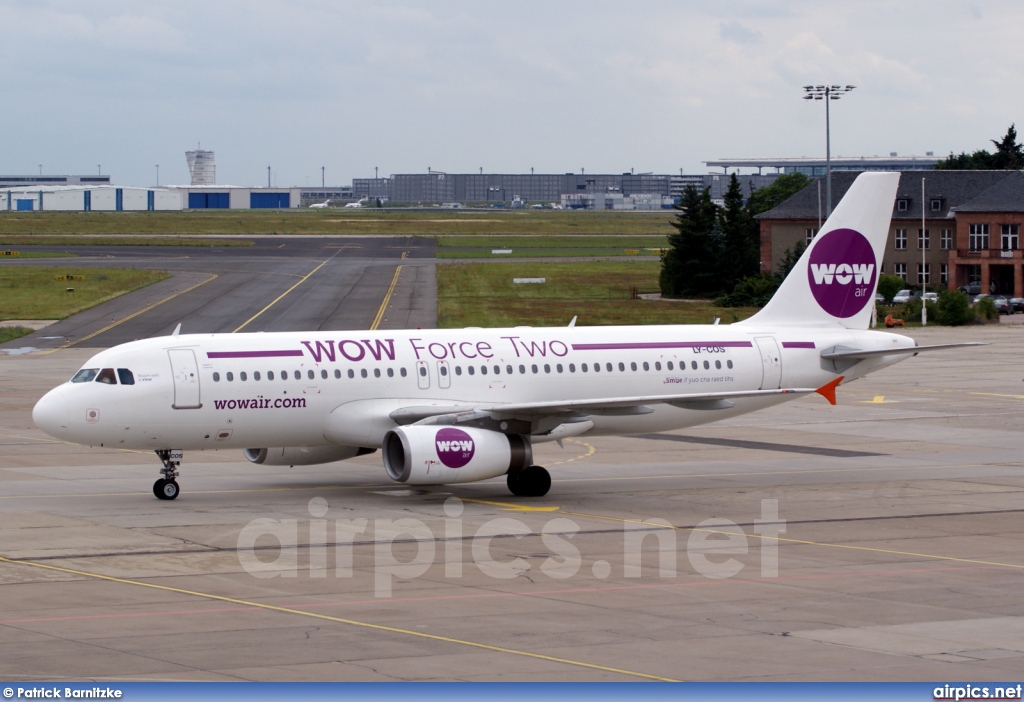 LY-COS, Airbus A320-200, WOW air