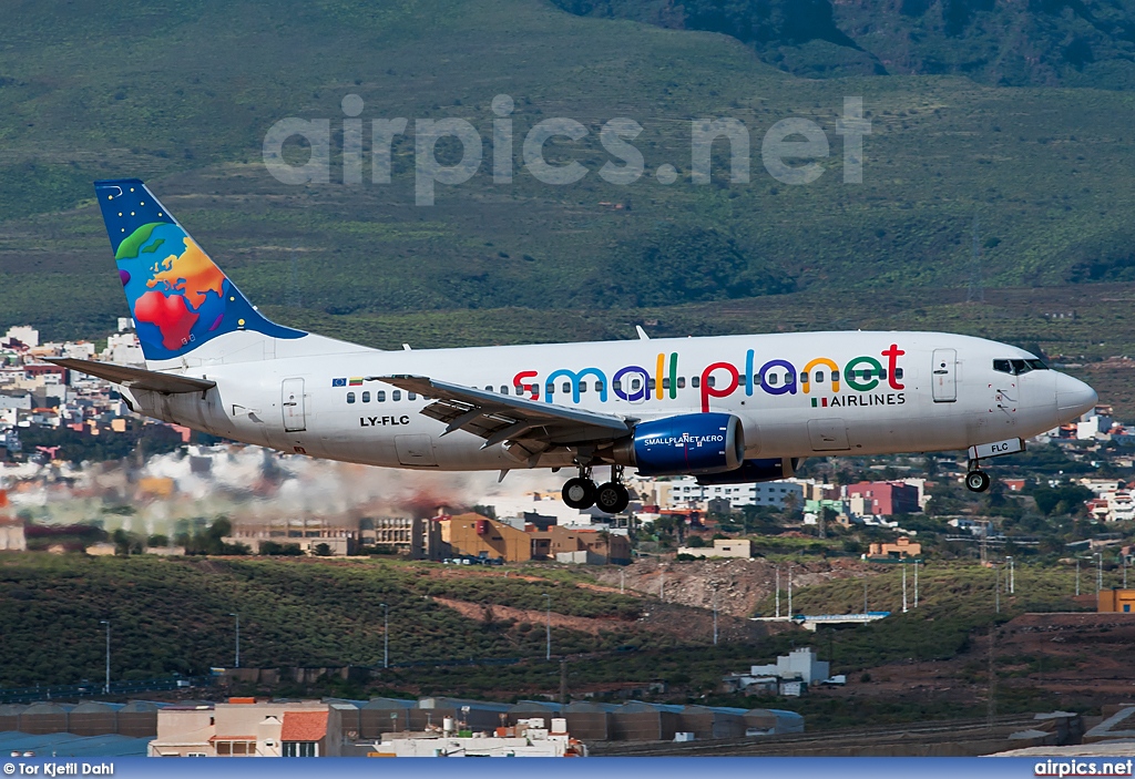 LY-FLC, Boeing 737-300, Small Planet Airlines