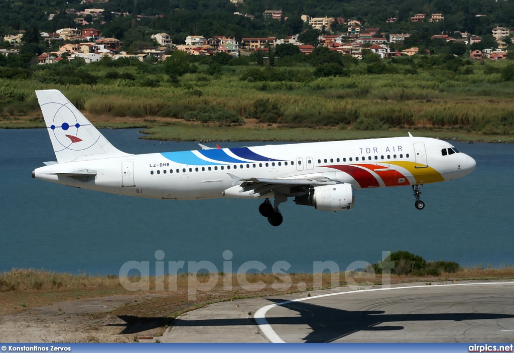 LZ-BHB, Airbus A320-200, Tor Air