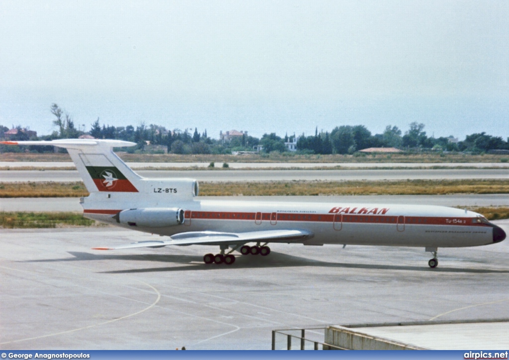 LZ-BTS, Tupolev Tu-154B-2, Balkan - Bulgarian Airlines