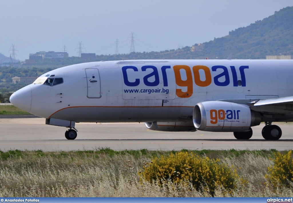 LZ-CGO, Boeing 737-300, Cargoair