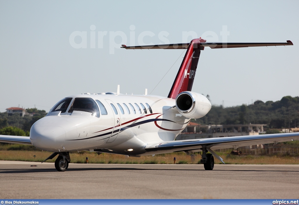 M-UPCO, Cessna 525-B Citation CJ3, Private