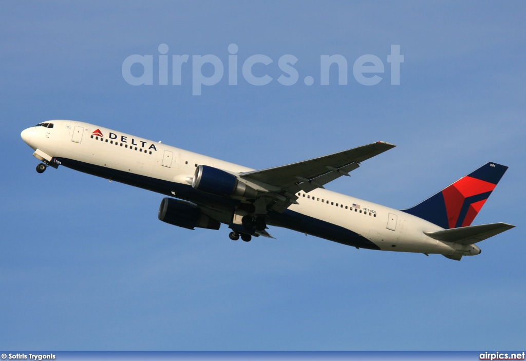 N154DL, Boeing 767-300ER, Delta Air Lines