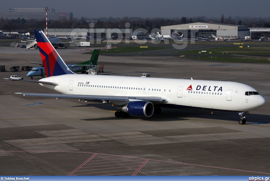 N156DL, Boeing 767-300ER, Delta Air Lines