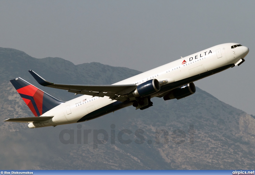 N1613B, Boeing 767-300ER, Delta Air Lines