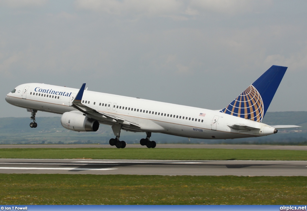 N17128, Boeing 757-200, Continental Airlines