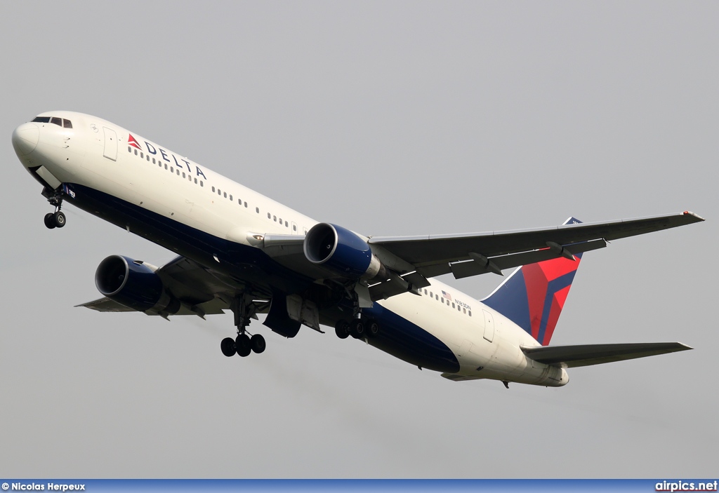 N183DN, Boeing 767-300ER, Delta Air Lines