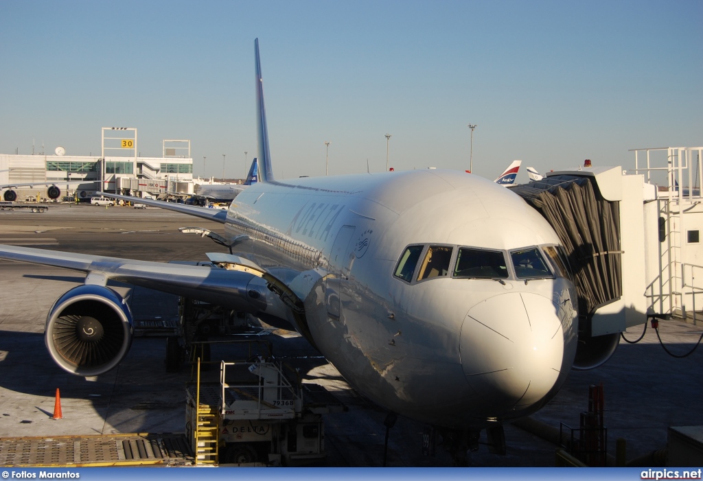 N199DN, Boeing 767-300ER, Delta Air Lines