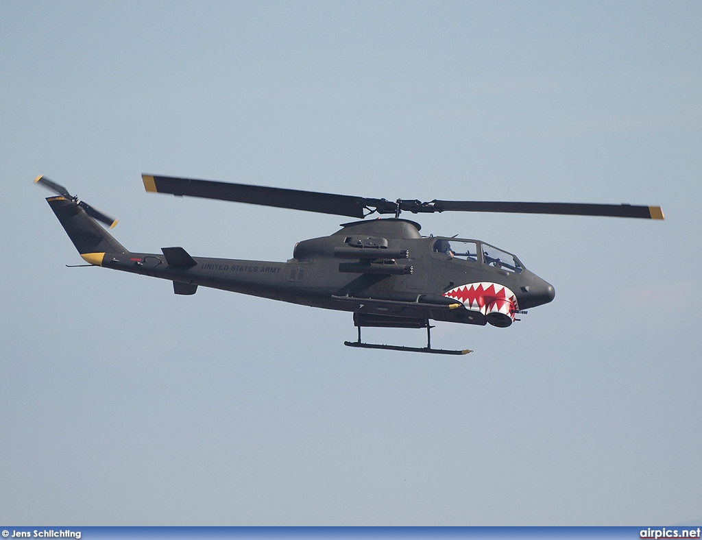 N2734D, Bell AH-1W Cobra, Private