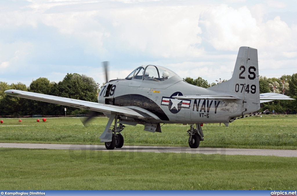 N2800M, North American T-28C Trojan, Private