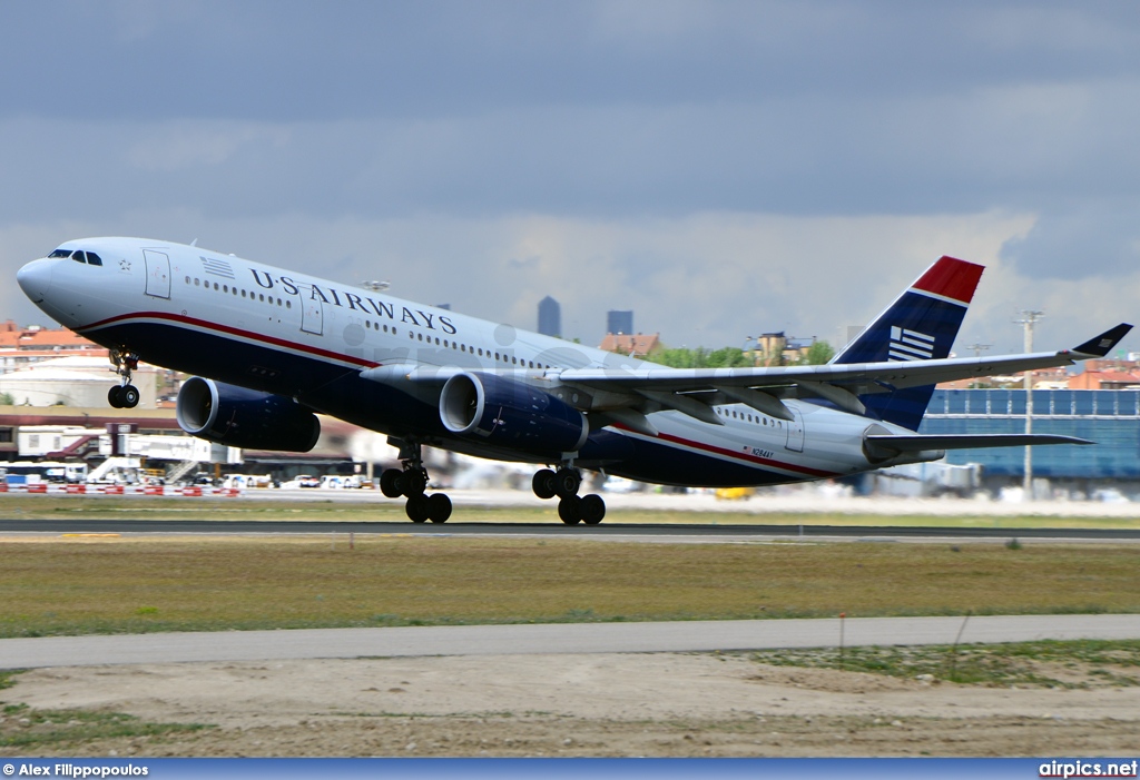 N284AY, Airbus A330-200, US Airways