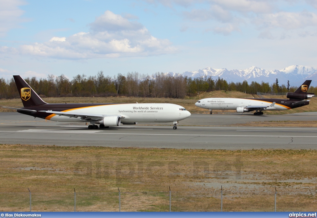 N322UP, Boeing 767-300ERF, UPS Airlines