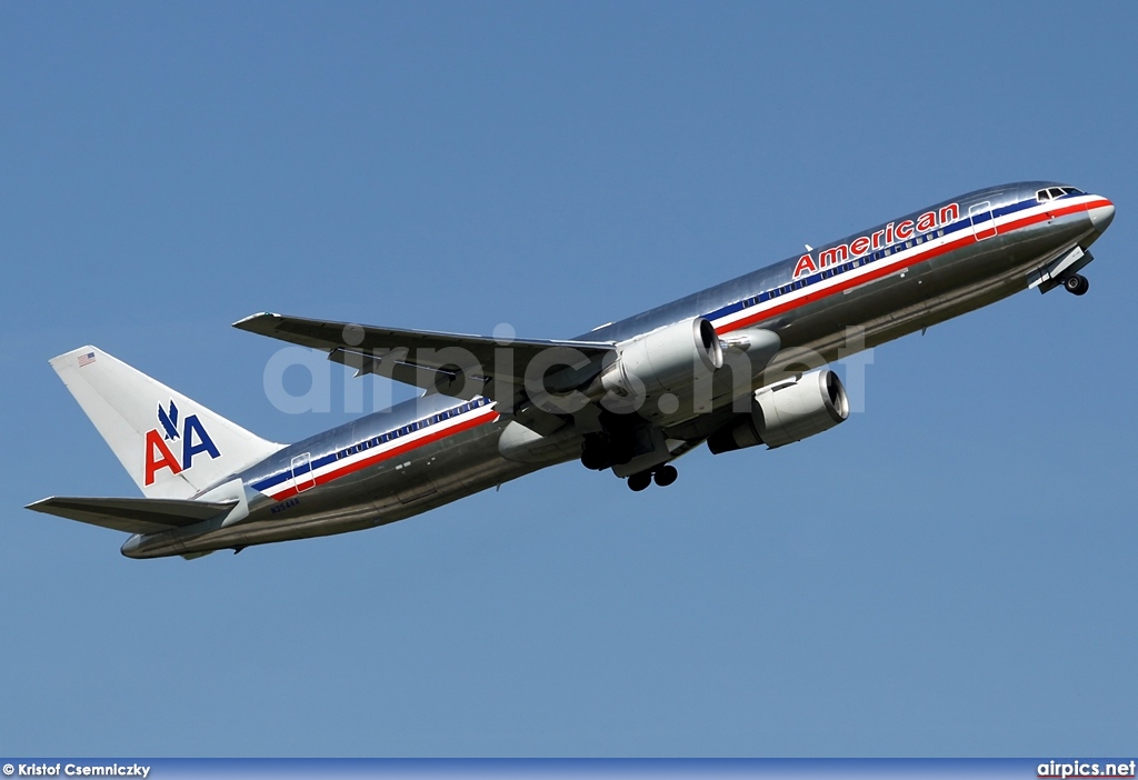 N354AA, Boeing 767-300ER, American Airlines